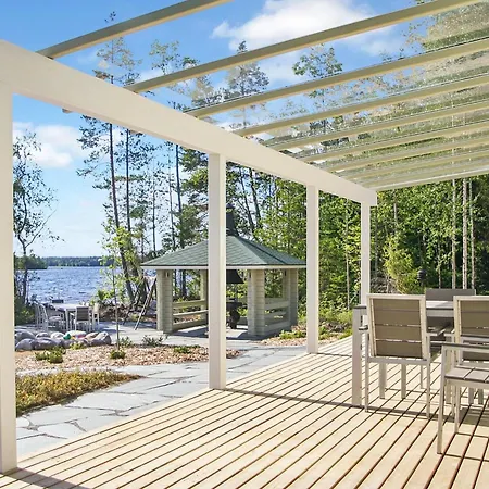 Riemurahi By Interhome Feriehus Pertunmaa